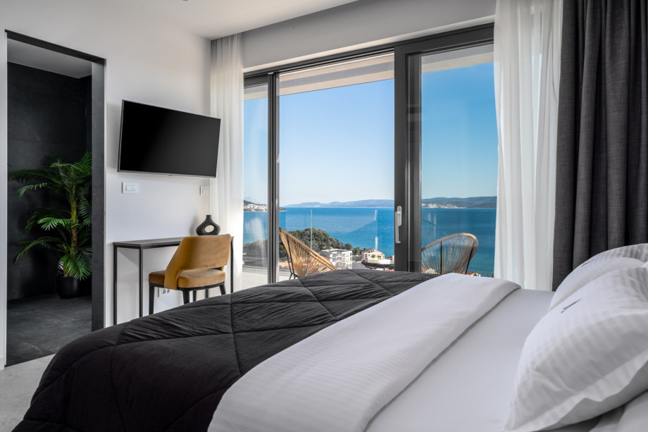 Bedroom No3 with a en-suite bathroom.