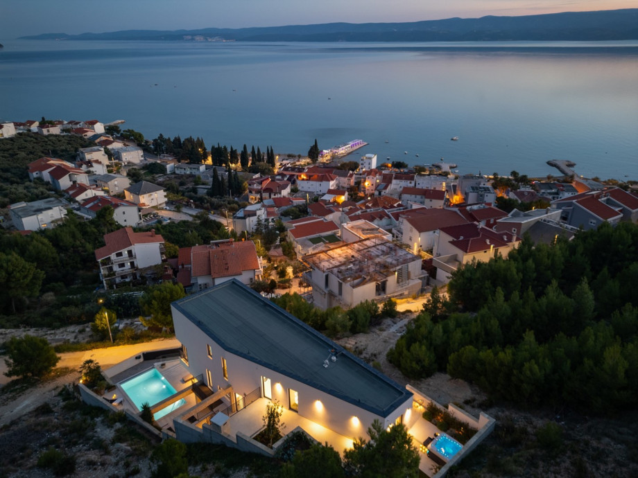 Location offers a beautiful, panoramic view of the Adriatic Sea, the coast and the islands