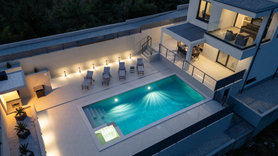 Very nice location and perfect accommodation for a relaxing family vacation to make you feel at home