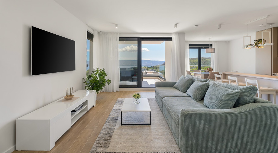 The first floor, or main living area