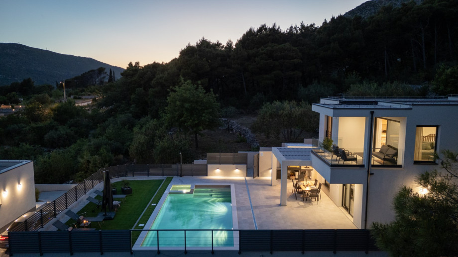 Very nice location and perfect accommodation for a relaxing family vacation to make you feel at home