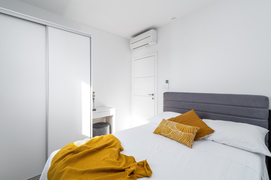 Bedroom No7 with double bed 140cmx200cm, A/C