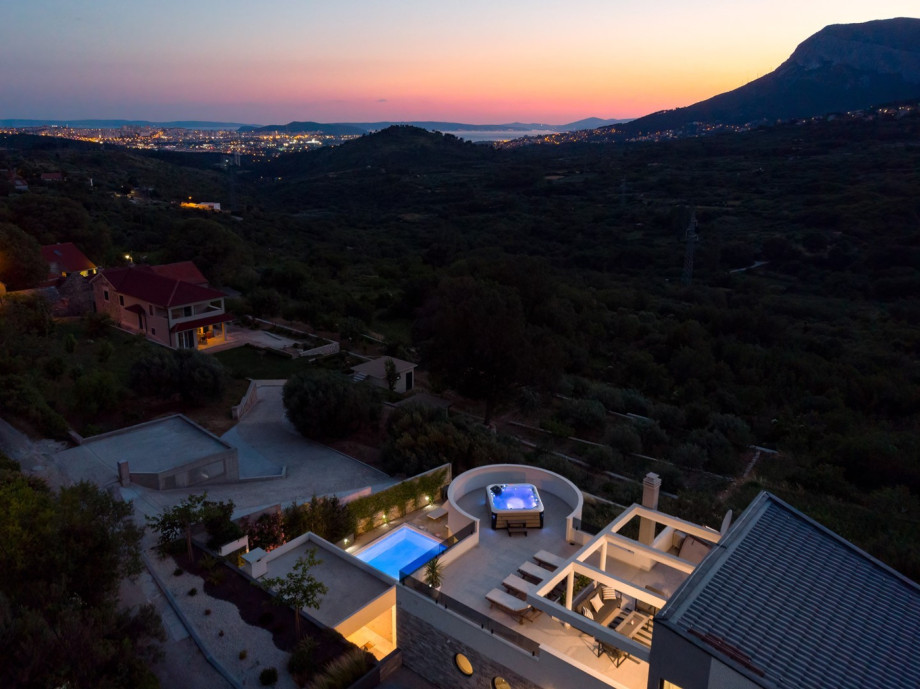 Villa Cvita and surrounding area at night