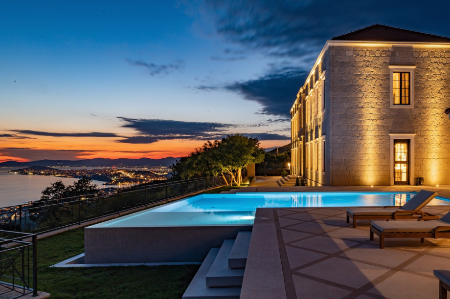 This villa offers traditional Mediterranean charm with views of the Adriatic Sea and surrounding islands.