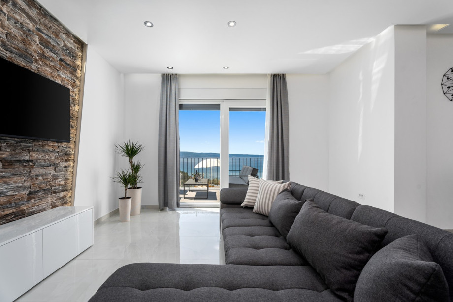 Fully air-conditioned with free WiFi.