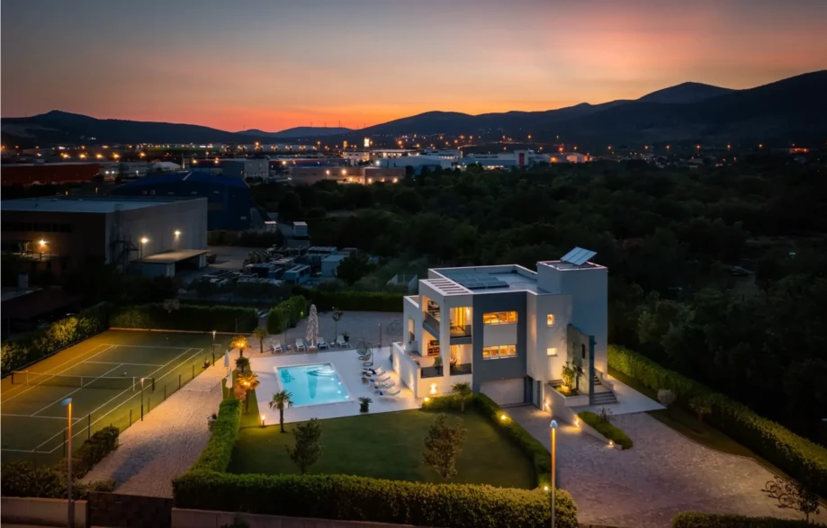 Villas With Tennis court in Dalmatia, Croatia