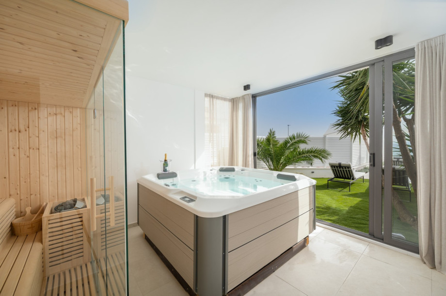 There is also a spa zone (22sqm) on the east side of the house, overlooking the pool, and offers a hot tub (a Whirlpool), a Finnish sauna, and a shower