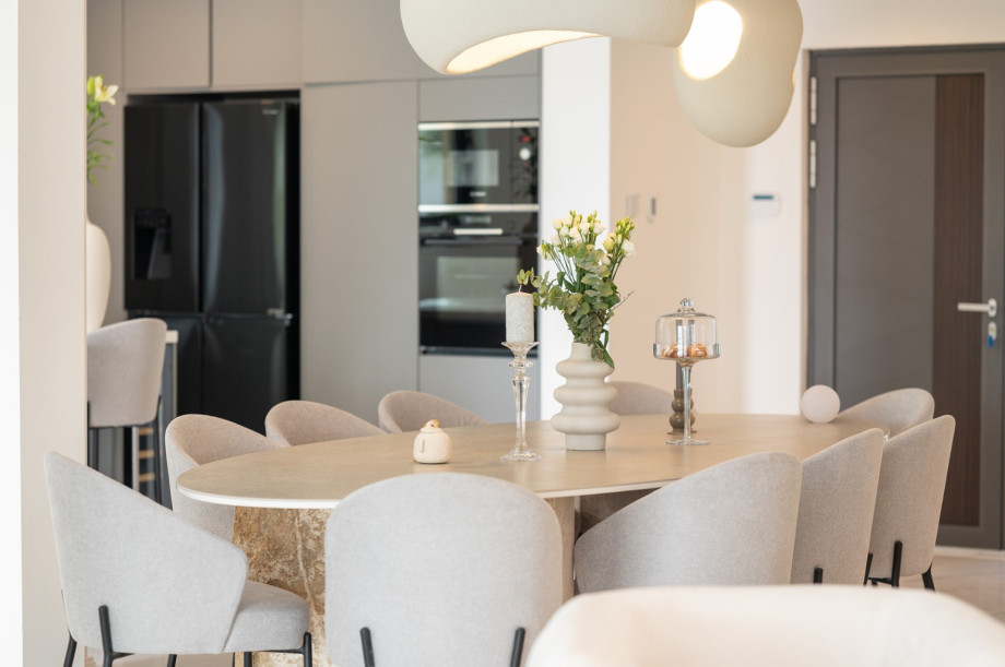 You can enjoy yourself in various water sports on the beach