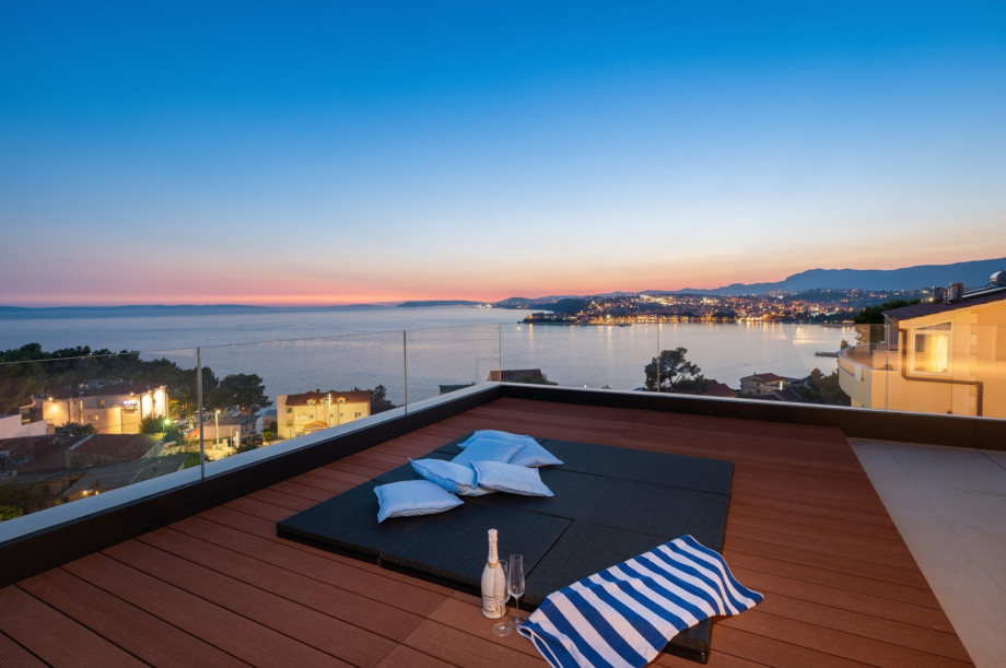 While you refresh yourself in the pool you can admire the breathtaking view