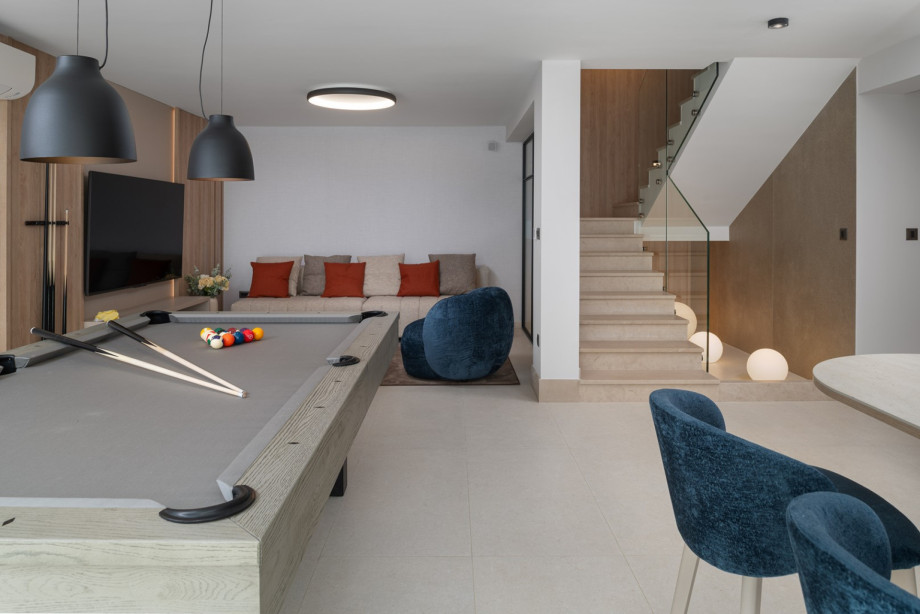 Ideal for families, friends, or couples seeking a peaceful retreat.