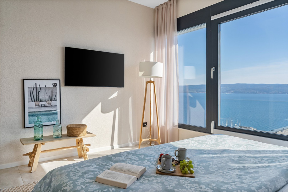 Bedroom NO1 with aview of the pool.