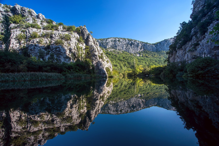 Amazing landscape near Omisˇ city, 15km
