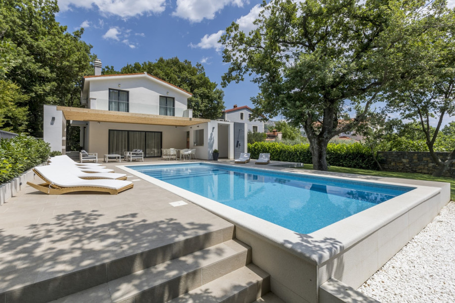 Your well-deserved peace of Heaven offering spacious and stylish accommodation