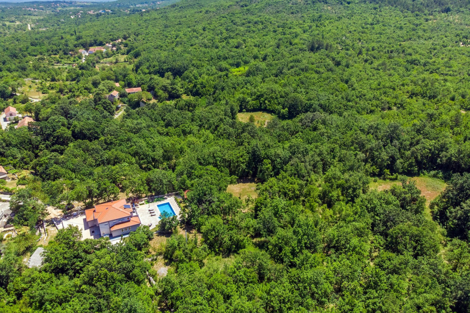 Villa Andrea located in the village Poljica near Imotski