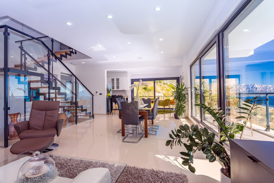 Contemporary Villa MIA is equipped with all you need for a very comfortable stay