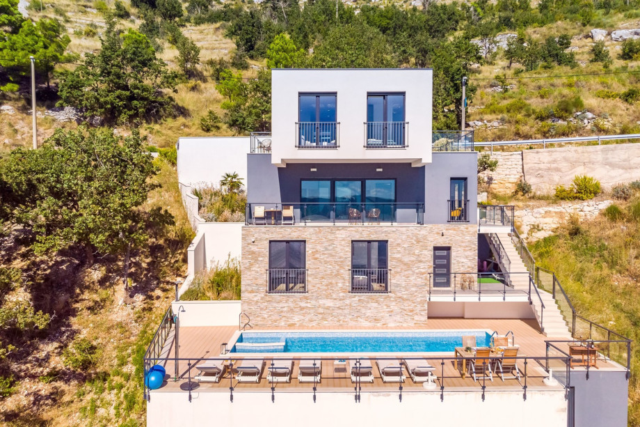 Villa is on a private plot of 650 sqm