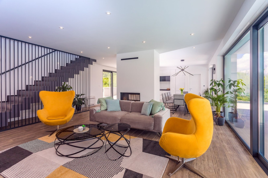 Luxuriously furnished and very comfortable, air-conditioned living area