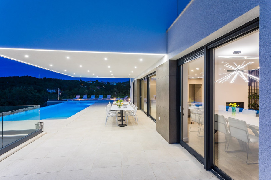 Enjoy evenings at the very comfortable pool area