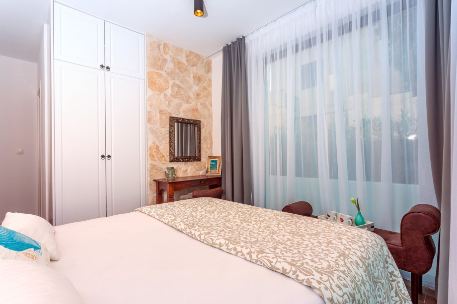Bedroom No2 with double bed 160x200cm, air-condition