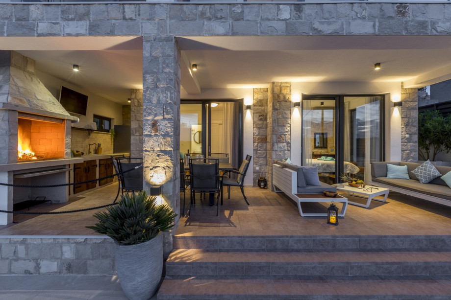 Covered outdoor dining and lounge area