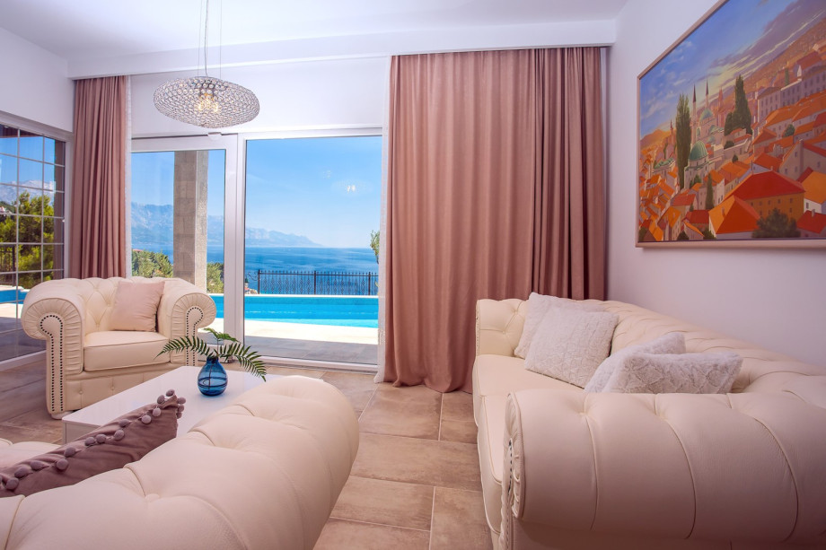 The ground floor is fully air-conditioned with free Wi-Fi