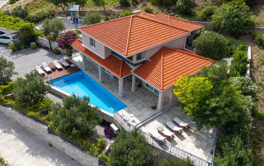 The whole property is fully fenced