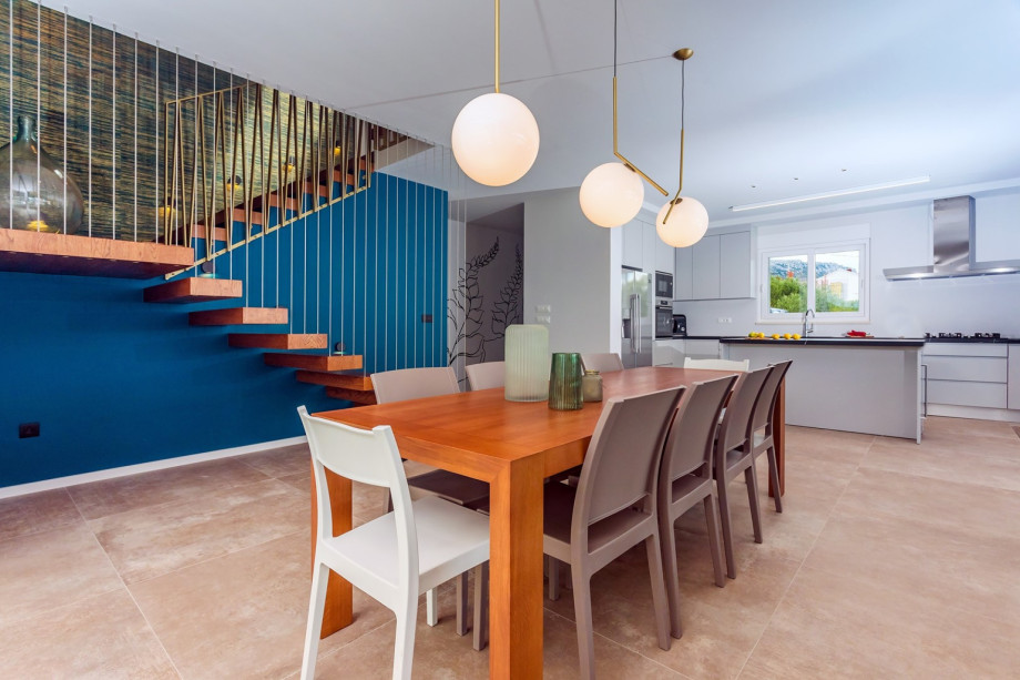 Fully air-conditioned and very well equipped kitchen with all needed amenities.