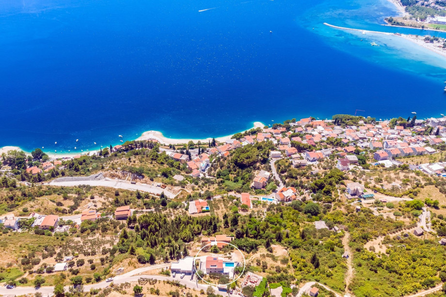 Villa Belvedere is a brand new villa located only 1.5km from Omiš