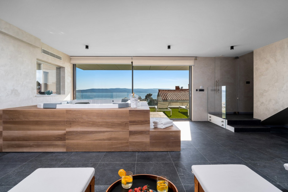 Stay fit even while relaxing on your holiday, while the younger members enjoy the Cinema room zone