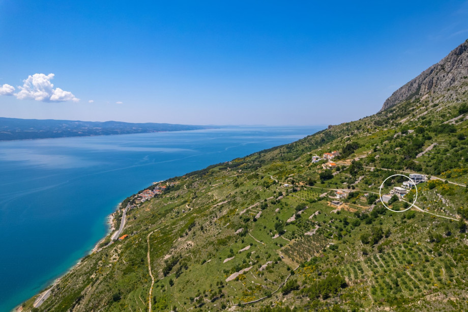 Only a few minutes drive is Artina beach, most beautiful beach in this area