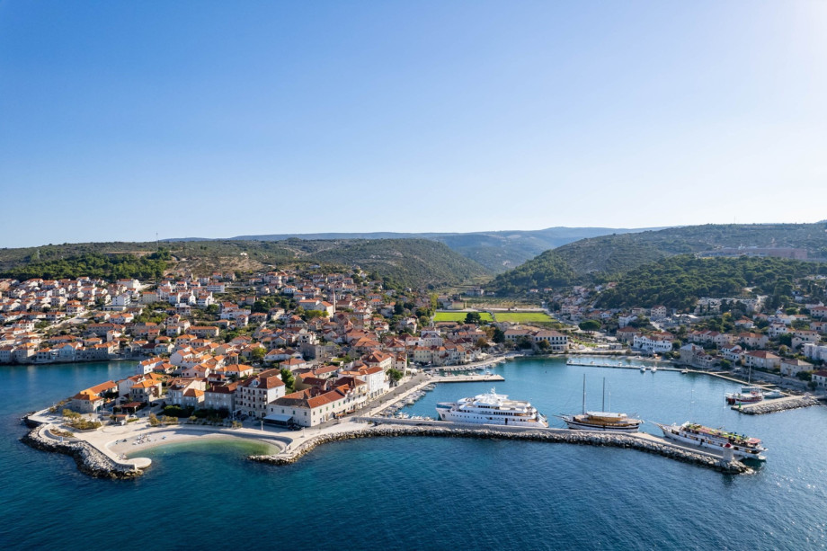 You can try sea kayaking, Scuba diving, kite-boarding, and windsurfing to give you an opportunity to enjoy the crystal clear waters of the Adriatic Sea.