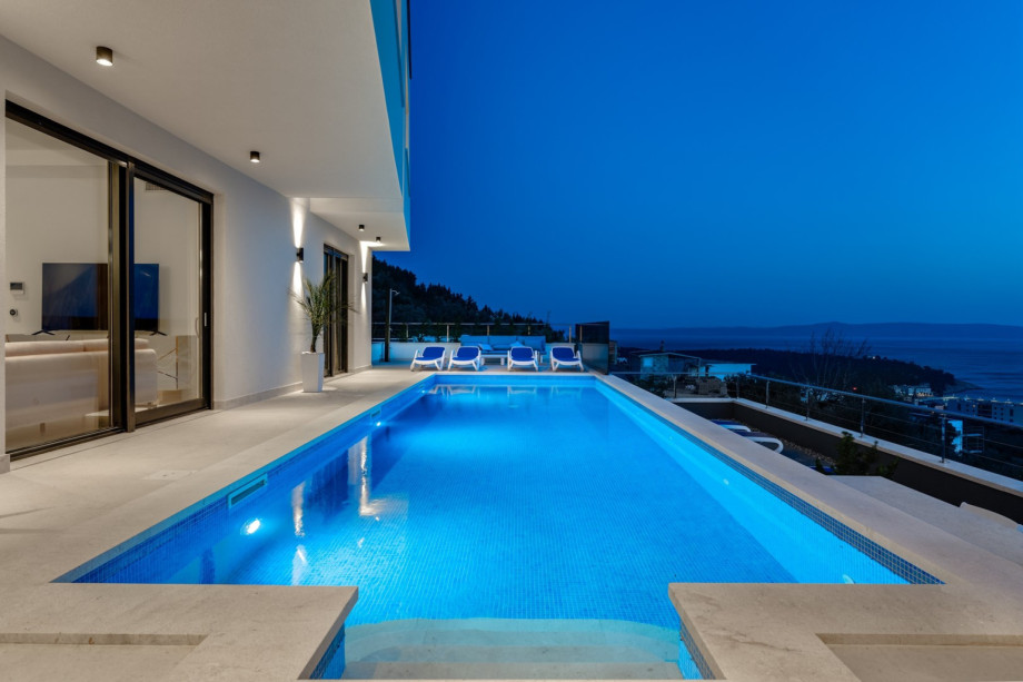 Upon arrival, the owner will provide much useful information about places to visit