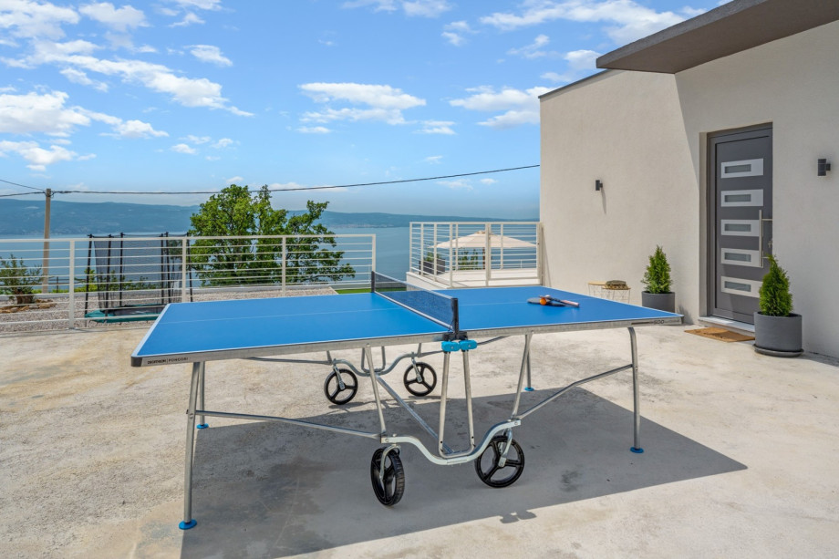 Table tennis for more fun.