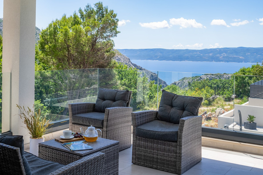 The fantastic sea views from the balcony area are breathtaking.