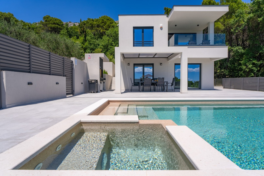 The house is not only a great place to relax, but it's also kid-friendly