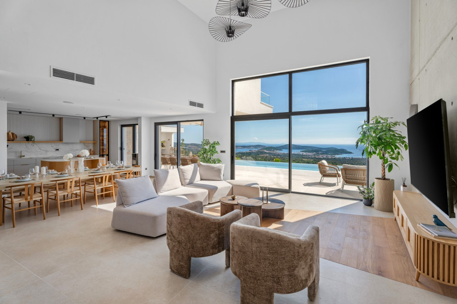 It is equipped with all the necessary facilities that a modern guest needs for a very pleasant stay