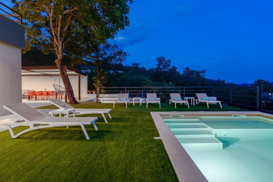 The whole property is fully fenced, and there are 4 parking places on the private plot