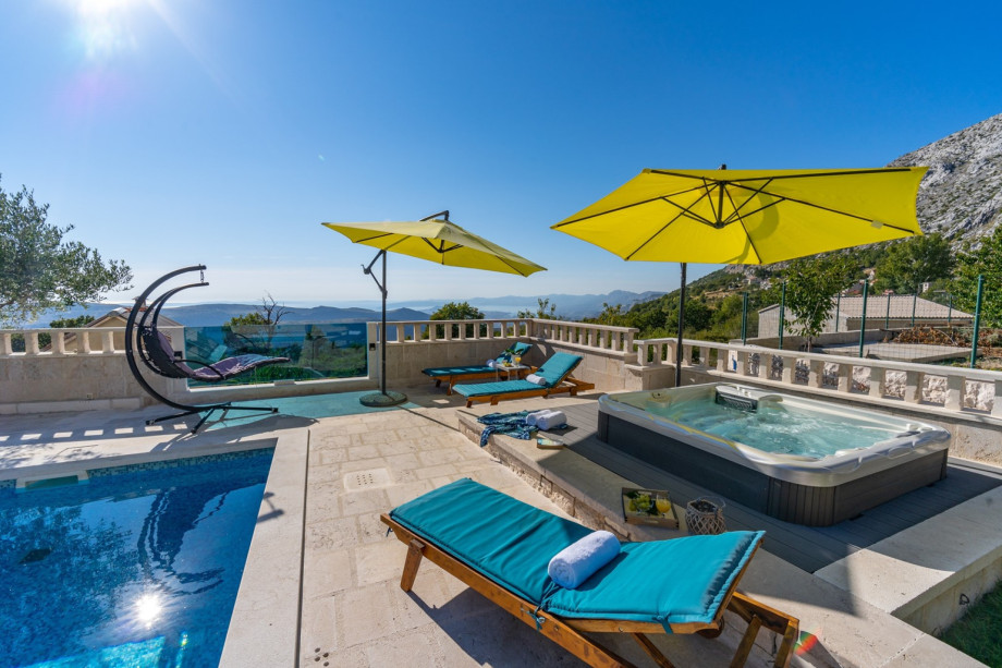 Carefully organized outdoor offers a perfect relaxing zone with amazing views