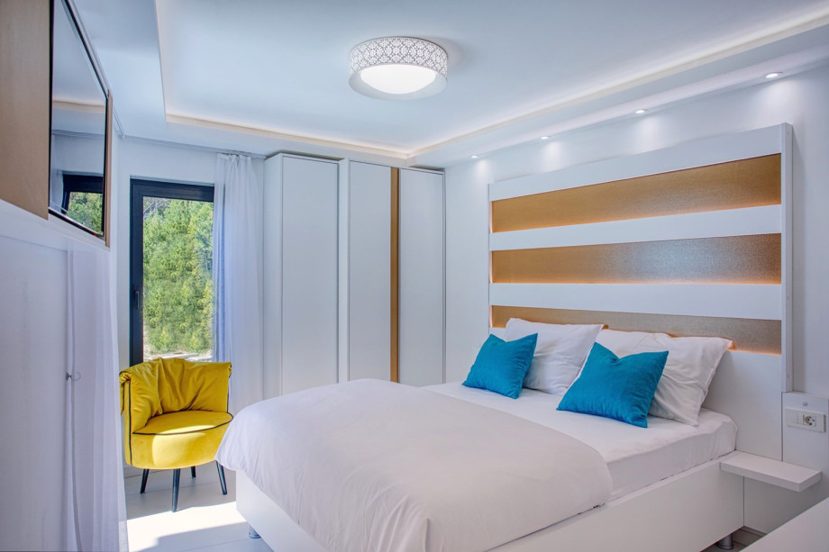 A Bedroom No4 (first floor) with a double bed 160cm x 200cm