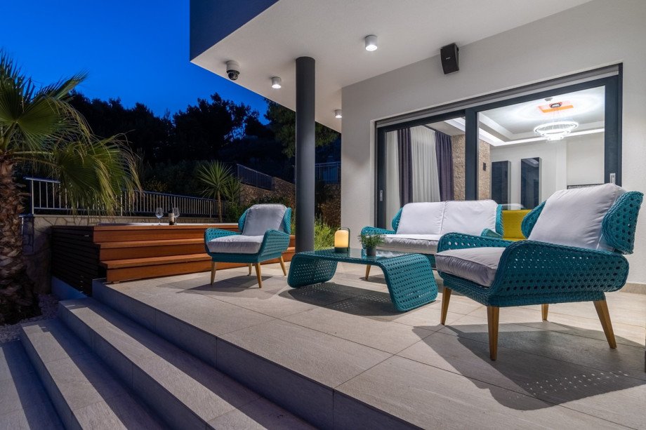 Come to villa Marija and spoil yourself during a well-deserved vacation at this amazing location