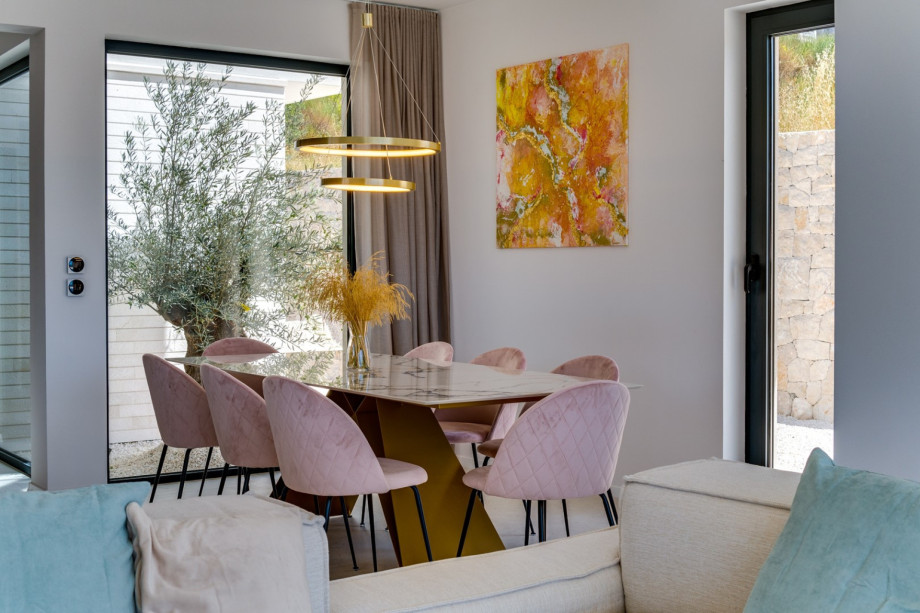 This beautiful, welcoming residence provides both comfort and privacy for all family members