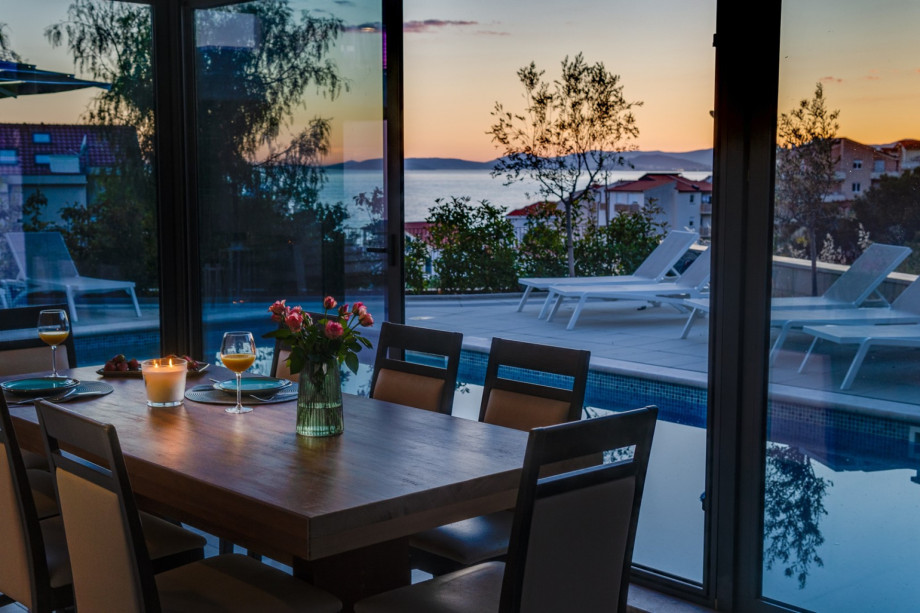 Relax and enjoy a glass of wine on hot summer evenings