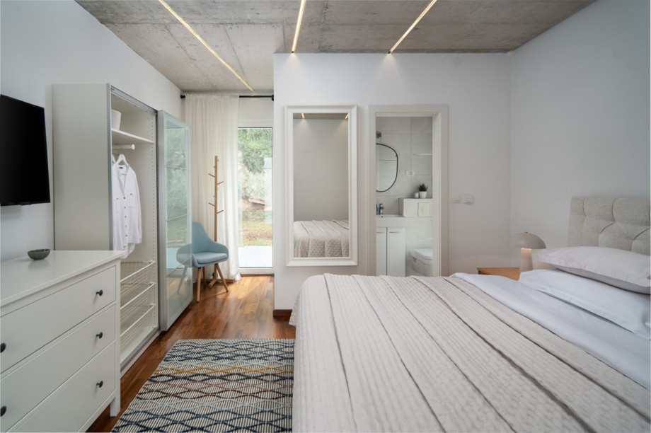 This bedroom allows you to step straight into nature