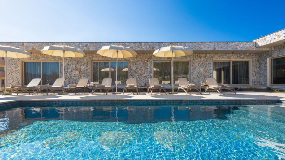 Villa Fantazija offers absolute privacy and a real luxury retreat