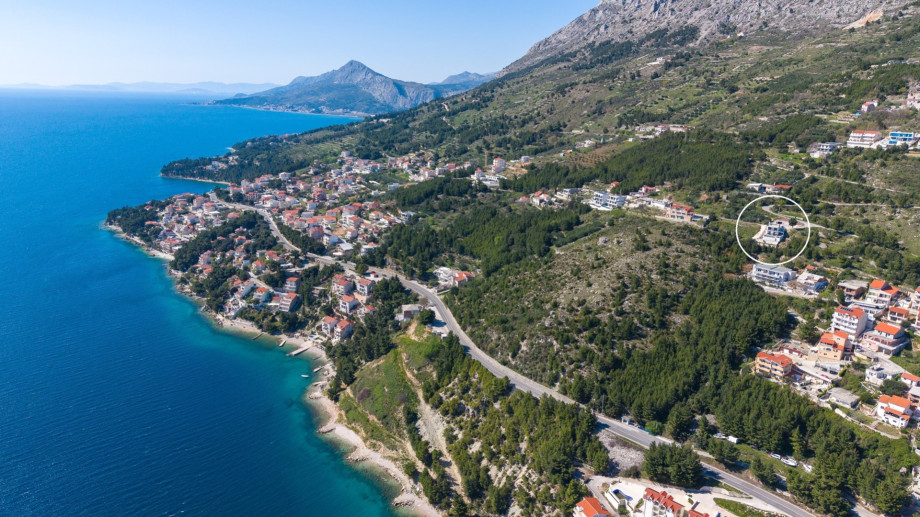 Located just one kilometer up from the coastal road, a car is recommended for convenient access