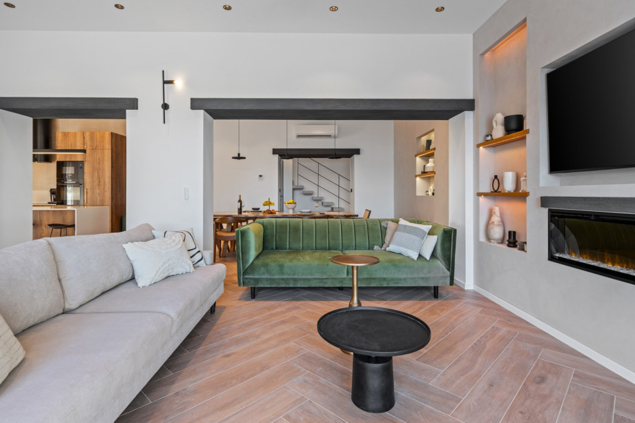 The GROUND floor is fully airconditioned