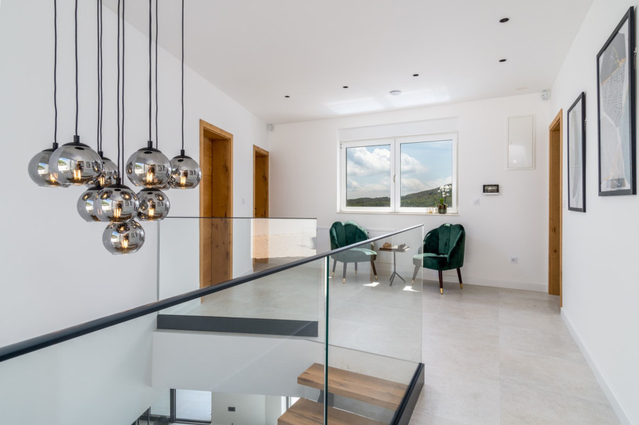 The first floor offers 4 bedrooms