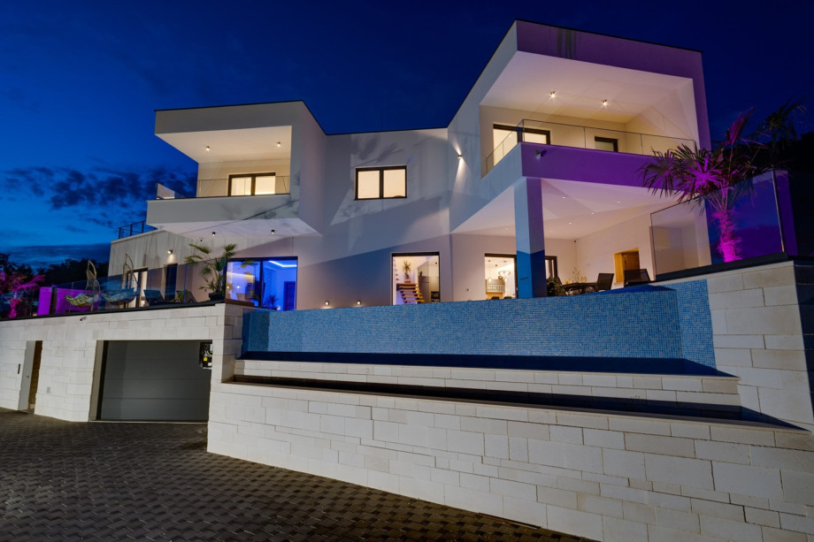 Villa consists of two floors of a total 275 sqm useful surface, located on the 750 sqm private plot with a security video surveillance