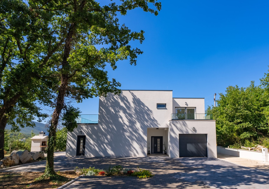 Five cars can be safely parked on a private plot , and having a car is advised. At the entrance is a video surveillance system