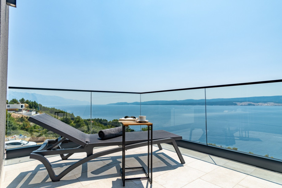 The views and the sunsets from this property are unforgettable